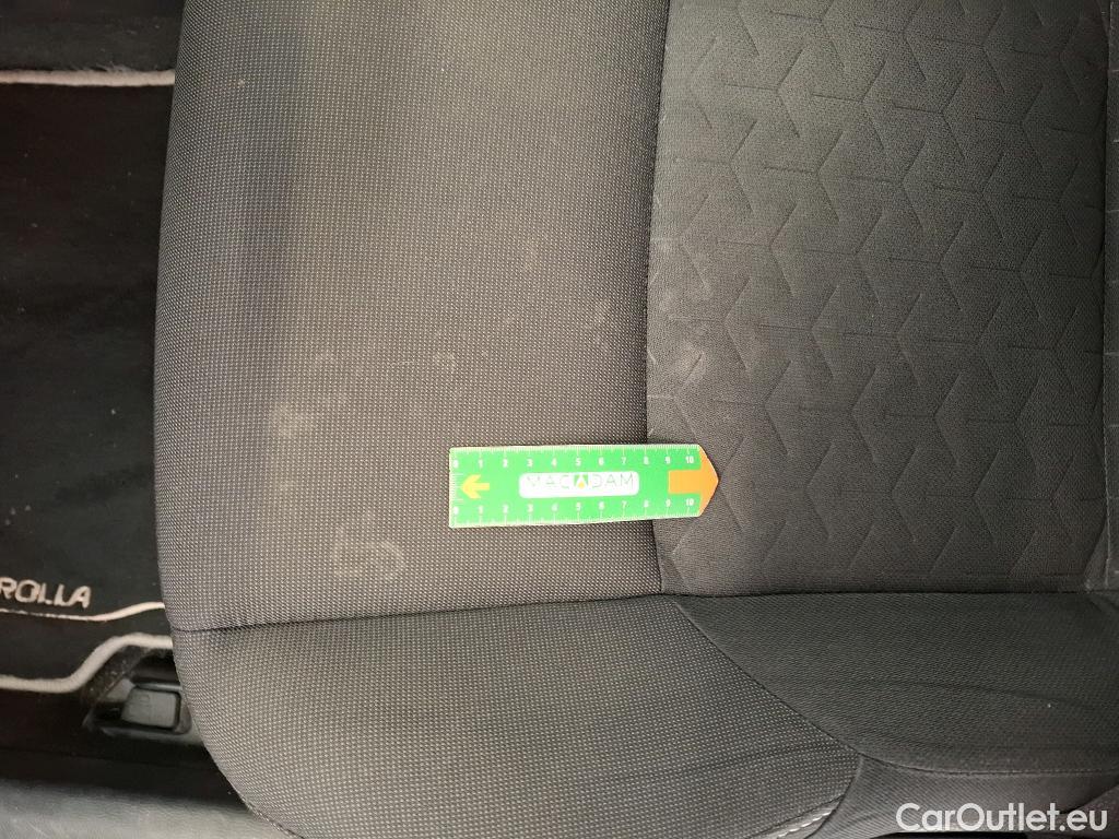  Toyota  Corolla TOYOTA  / 2018 / 5P / Berline Hybride 184h Dynamic Business Beyond Zer #19