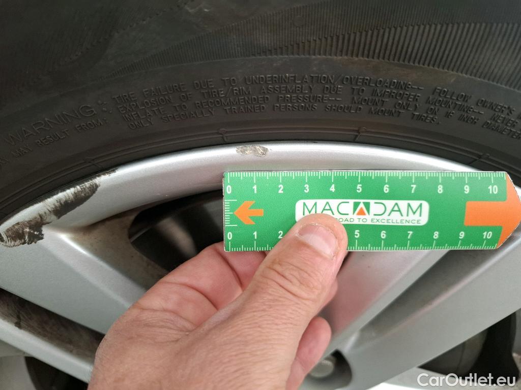  Toyota  Corolla TOYOTA  / 2018 / 5P / Berline Hybride 184h Dynamic Business Beyond Zer #26