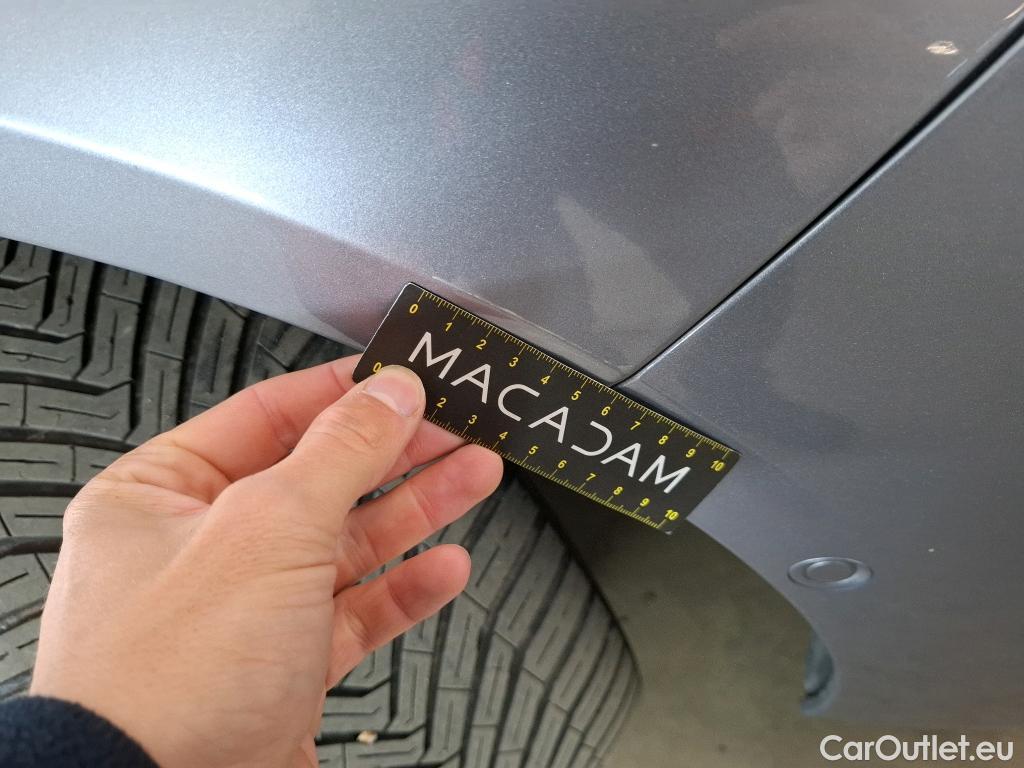  Peugeot  508 PEUGEOT  / 2018 / 5P / Berline HYBRID 225 E-EAT8 GT #57