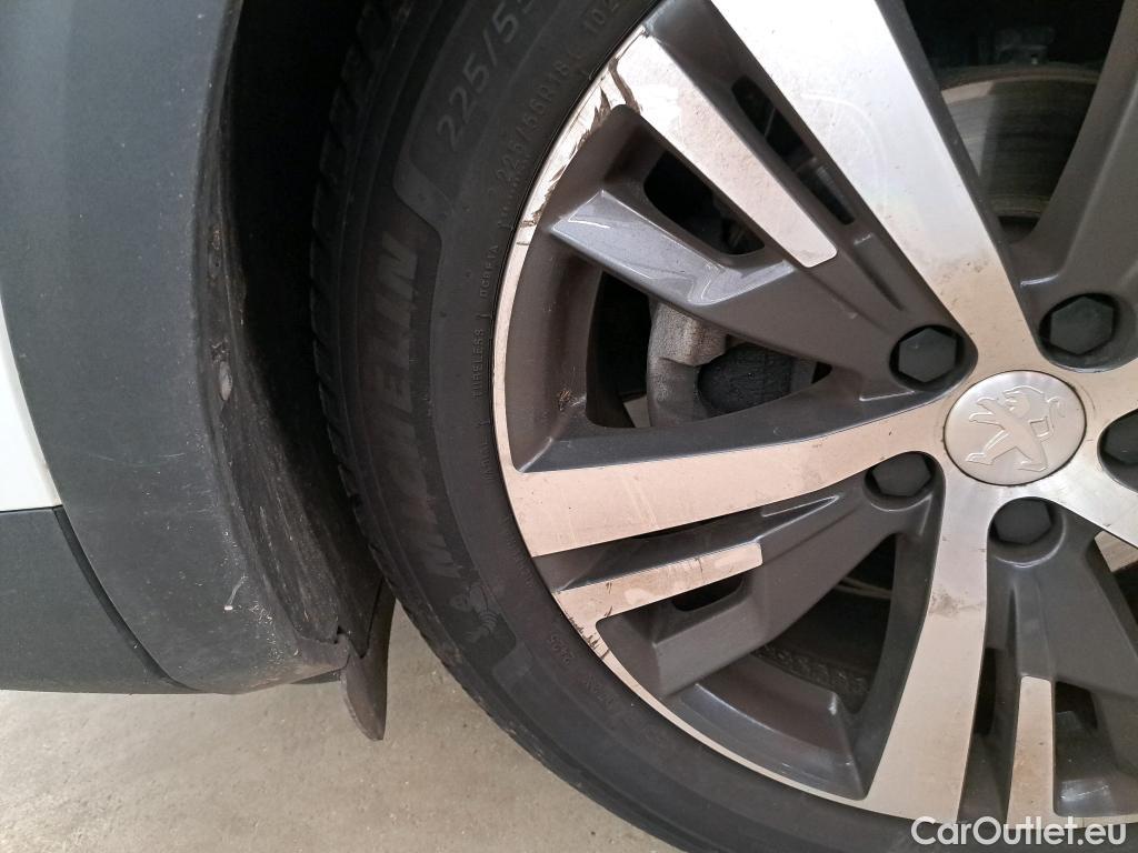  Peugeot  5008  Road Trip 1.5 HDi 130CV BVA8 7 Sieges E6d #18