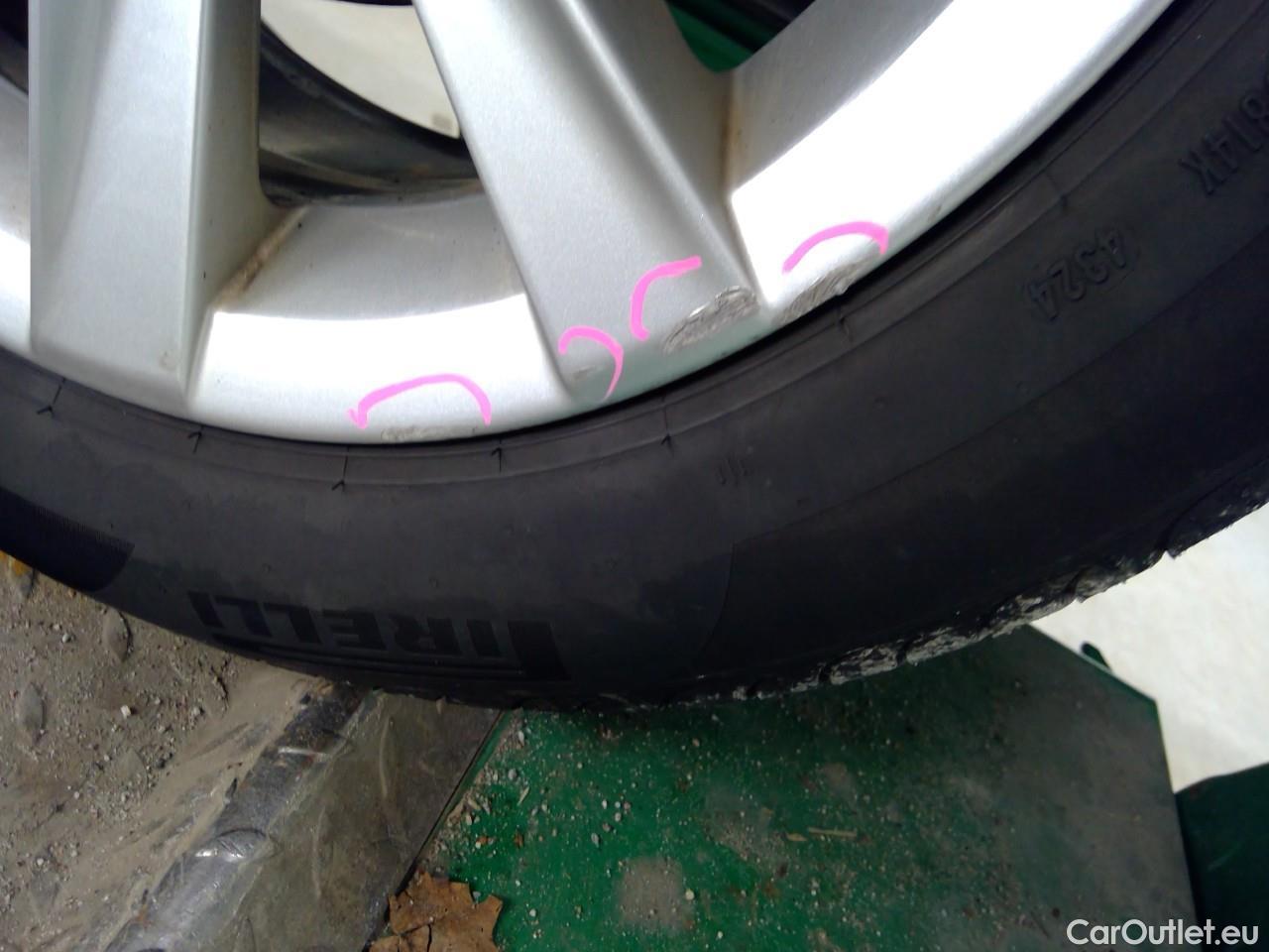  Volkswagen  Golf  Allt. TDI Ltd.Ed. 4M Aut. #37