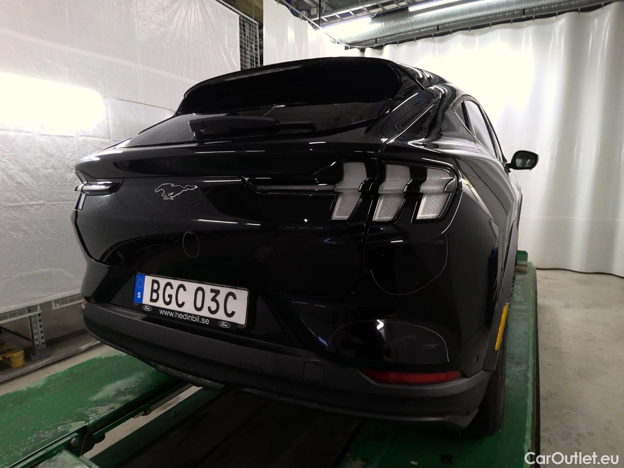  Ford  Mustang Mach-e 99 kWh Long Range RWD #20