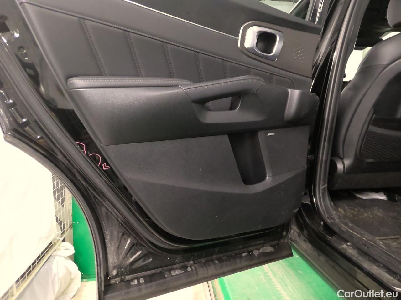  KIA  Sorento  PHEV265 Ad + P AWD Aut #35