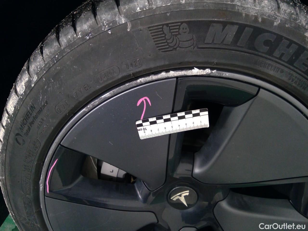  Tesla  Model 3  RWD #39