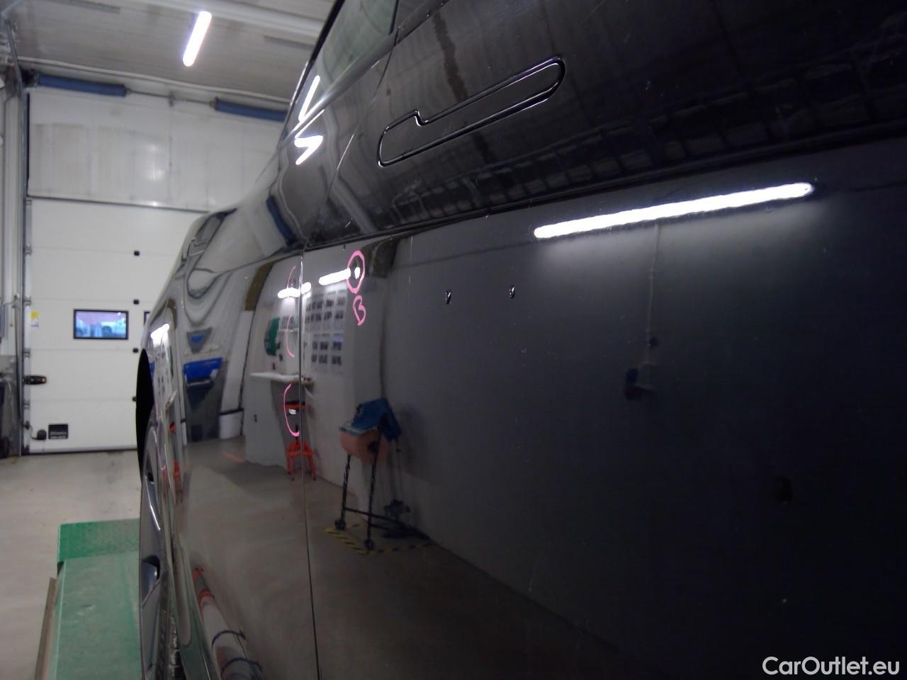  Tesla  Model 3  RWD #33