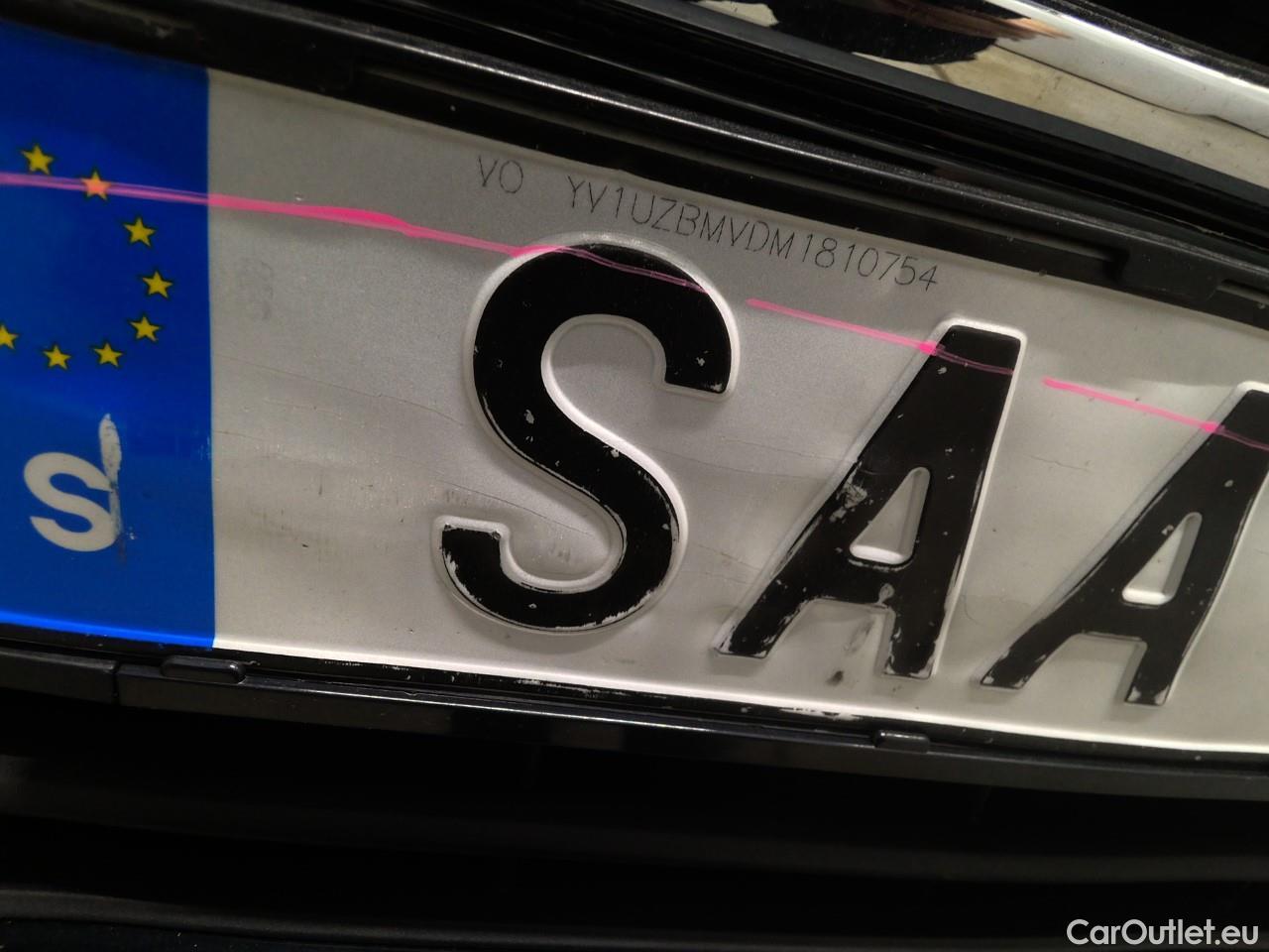  Volvo  XC60  T8 390 AWD Ins. Rech. Aut #2