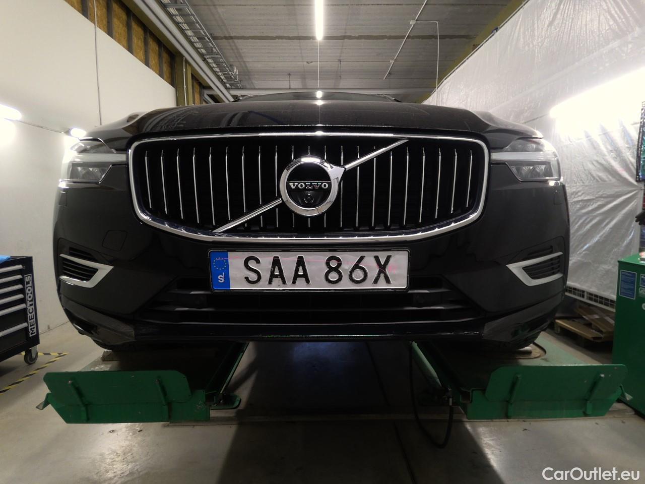 Volvo  XC60  T8 390 AWD Ins. Rech. Aut #1