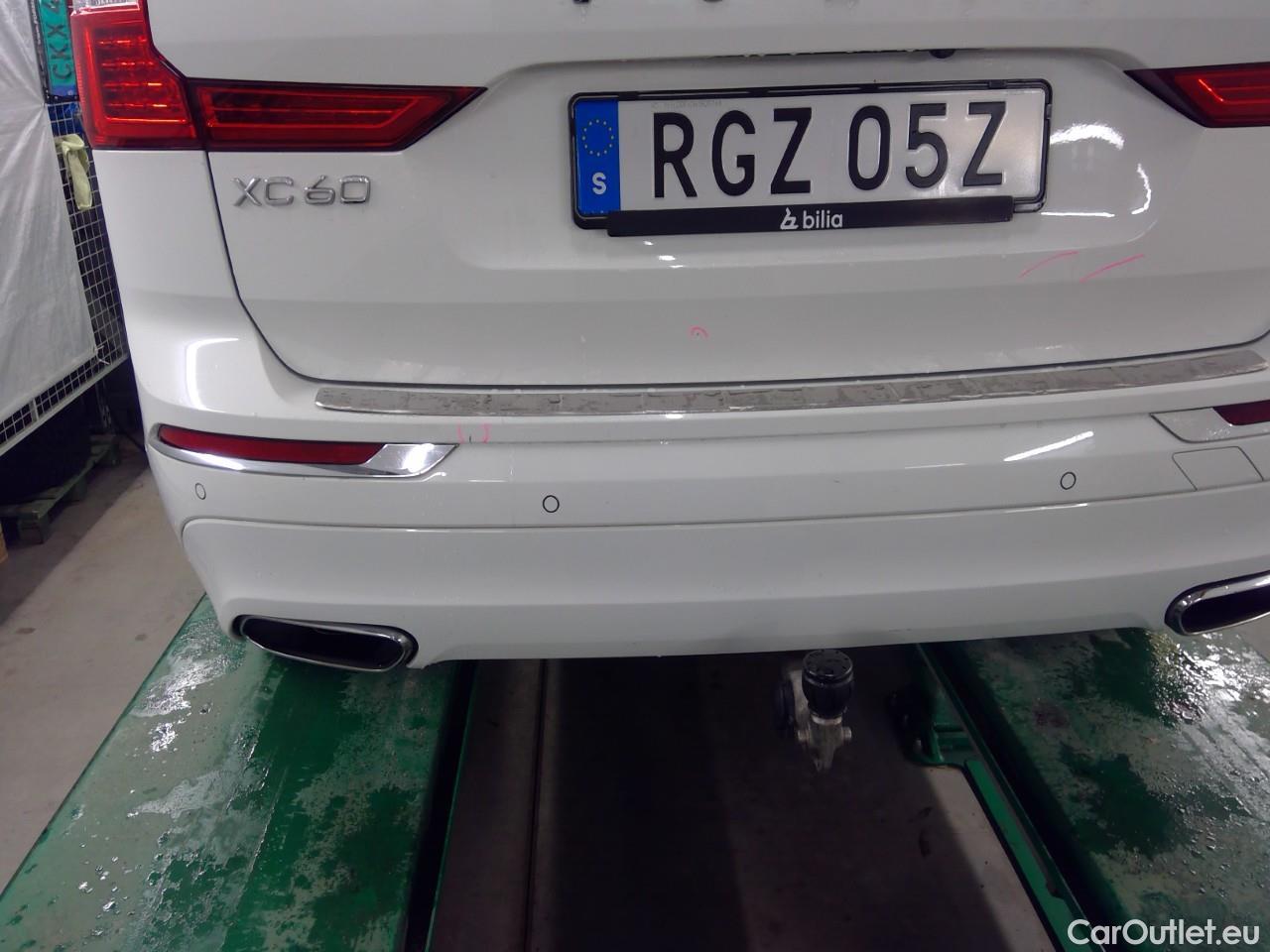  Volvo  XC60  T6 340 Ins. Expr. 4WD Aut #14