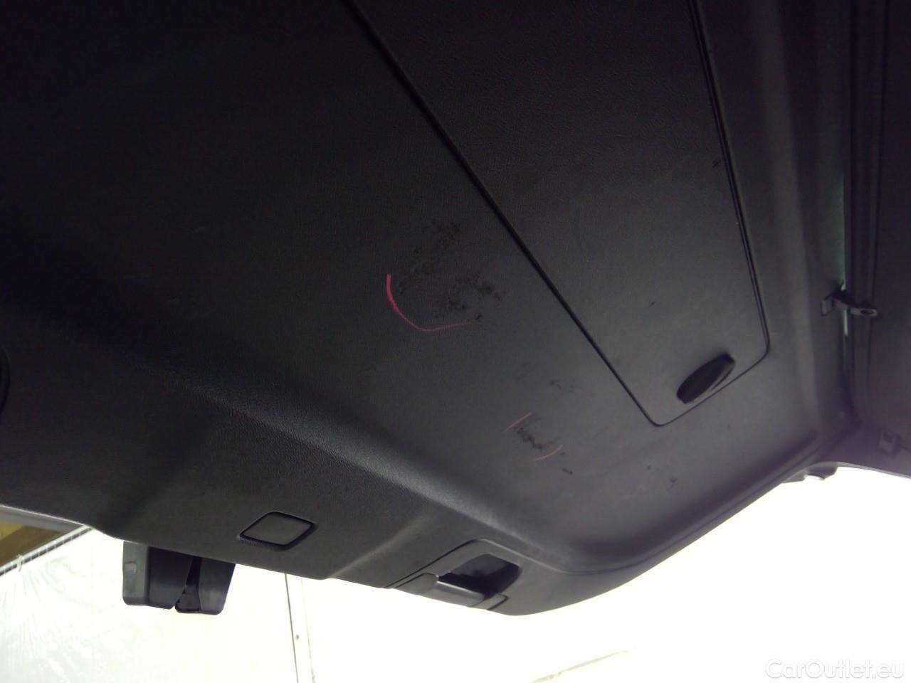  Volvo  XC60  T6 340 Ins. Expr. 4WD Aut #2