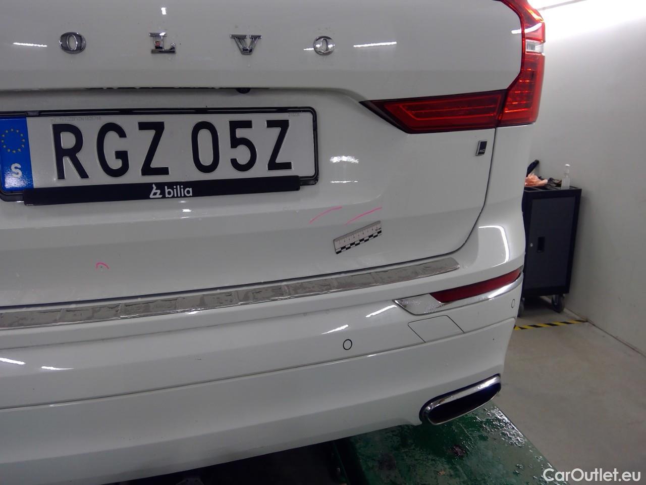  Volvo  XC60  T6 340 Ins. Expr. 4WD Aut #17