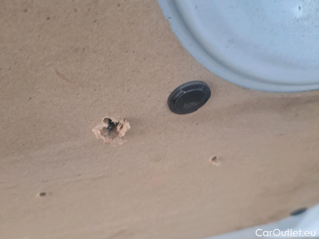  Ford  Transit FORD  Courier/2014/4P/furgón der.turis Van 1.5 TDCi 56kW Trend #39