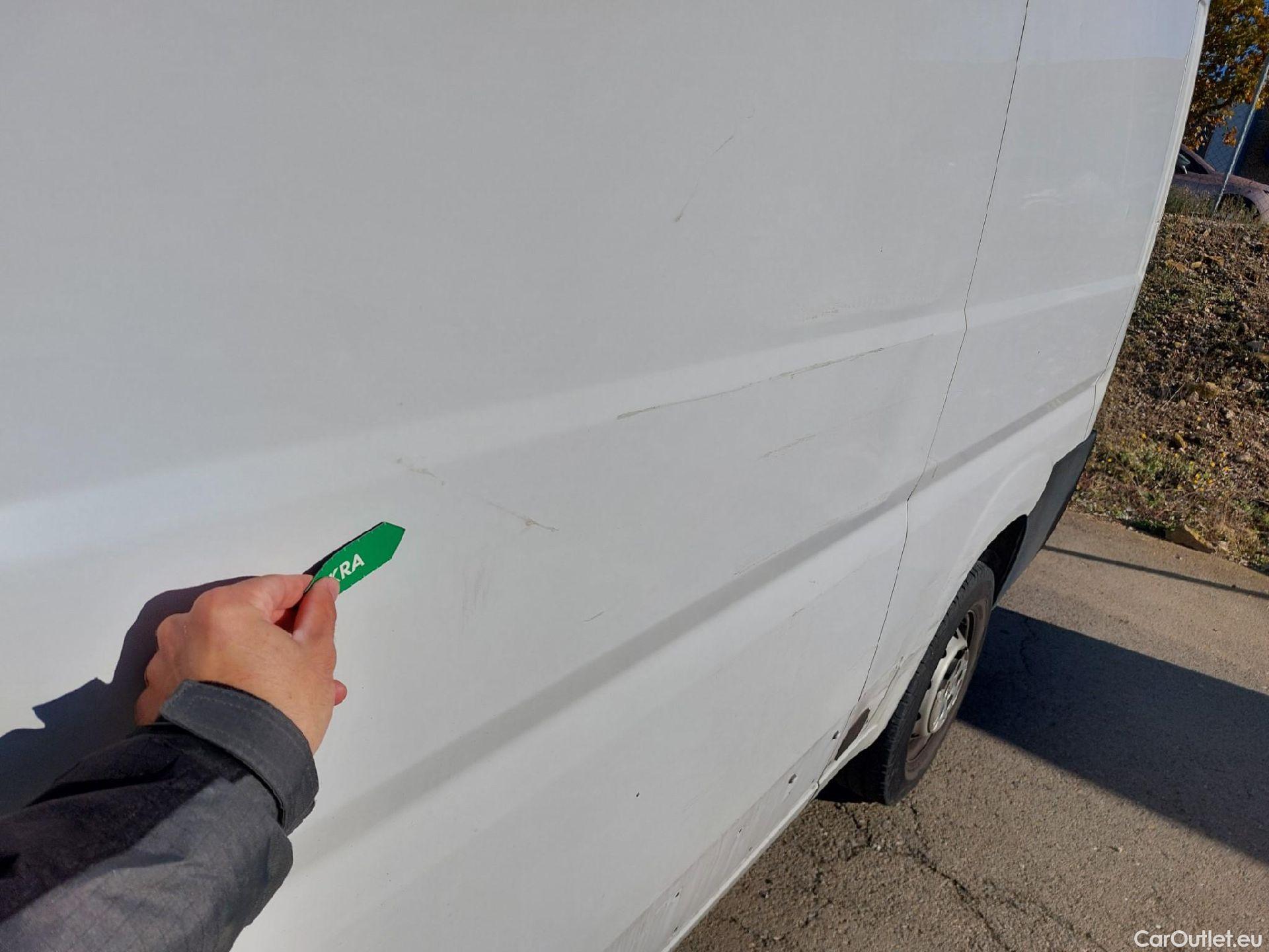  Opel  Movano OPEL  / 2021 / 4P / Furgón Base L2H2 3.5T 2.2 BHDi 88kW #18