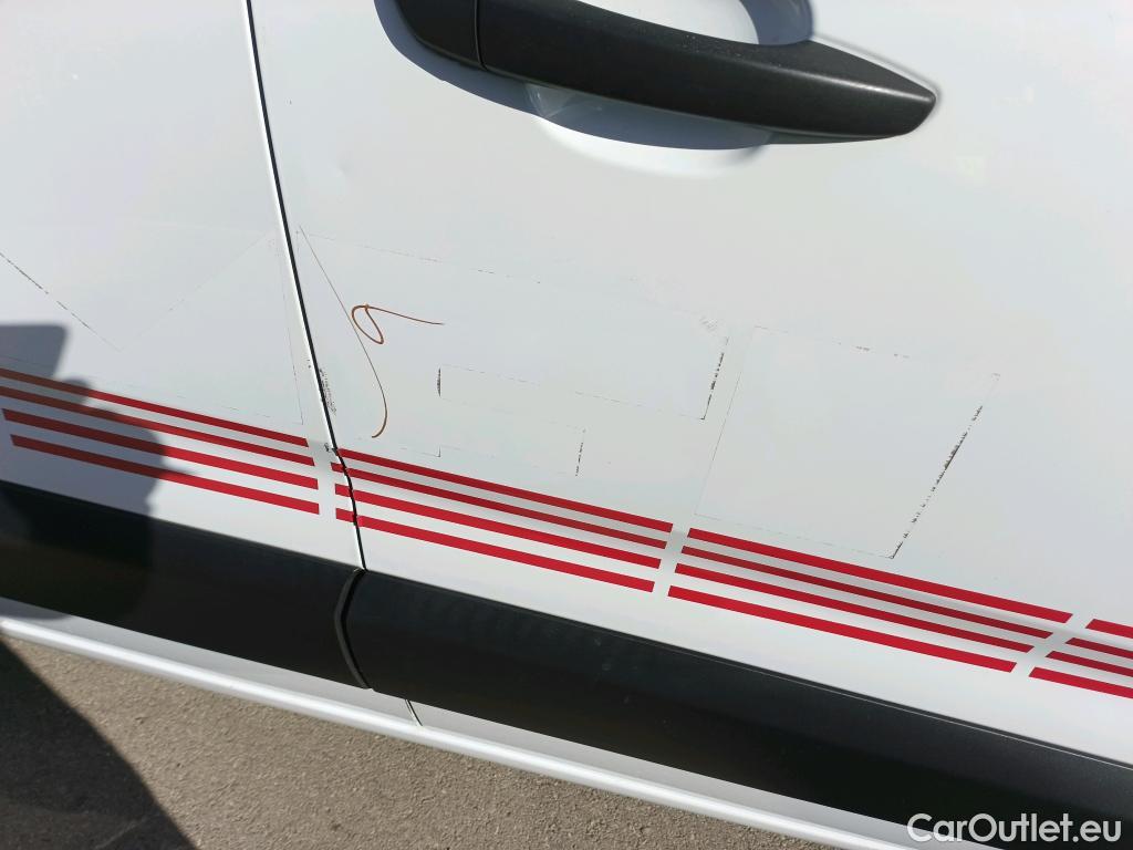  Citroen  Berlingo CITROEN  / 2018 / 4P / furgón derivado de turismo Talla M BlueHDi 100 #17