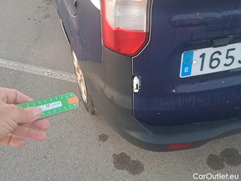  Ford  Transit FORD  Courier/2014/4P/furgón der.turis Van 1.5 TDCi 56kW Trend #28