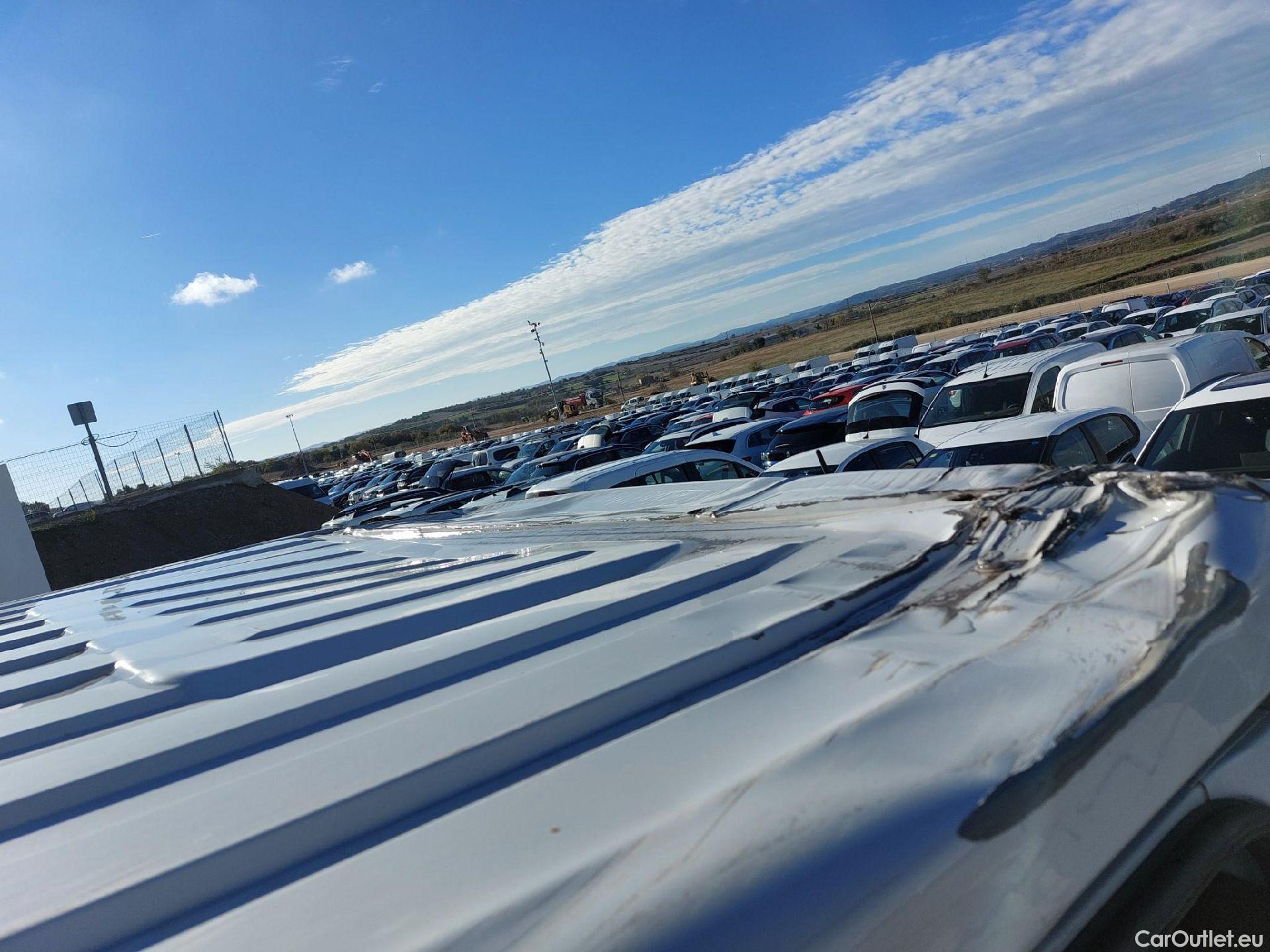  Opel  Movano OPEL  / 2021 / 4P / Furgón Base L2H2 3.5T 2.2 BHDi 88kW #2