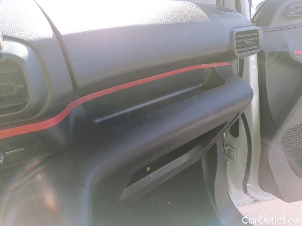  Citroen  Berlingo CITROEN  / 2018 / 4P / furgón derivado de turismo Talla M BlueHDi 100 #39