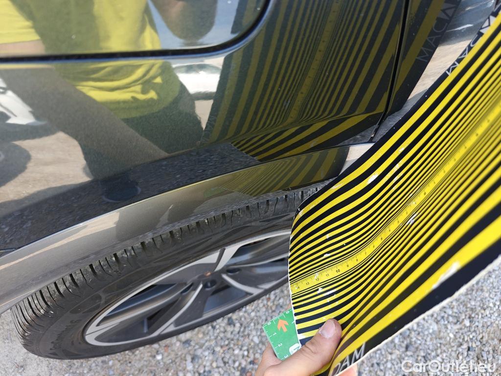  Cupra  Formentor CUPRA  / 2020 / 5P / todoterreno 1.4 e-Hybrid 150kW (204 CV) DSG (AC) #37