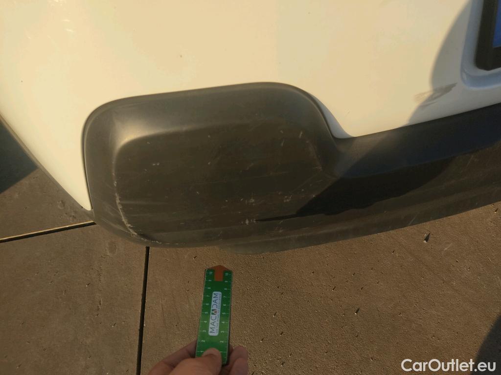  Citroen  C3 CITROEN  / 2016 / 5P / berlina con portón PureTech 60KW (82CV) FEEL (CX) #28