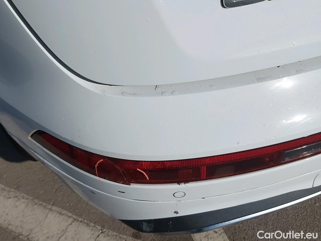  Audi  Q5 AUDI  / 2020 / 5P / todoterreno Advanced 35 TDI 120kW S tronic (AC2) #4