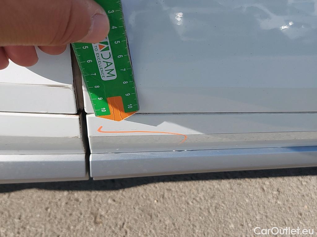  Audi  Q5 AUDI  / 2020 / 5P / todoterreno Advanced 35 TDI 120kW S tronic (AC2) #38