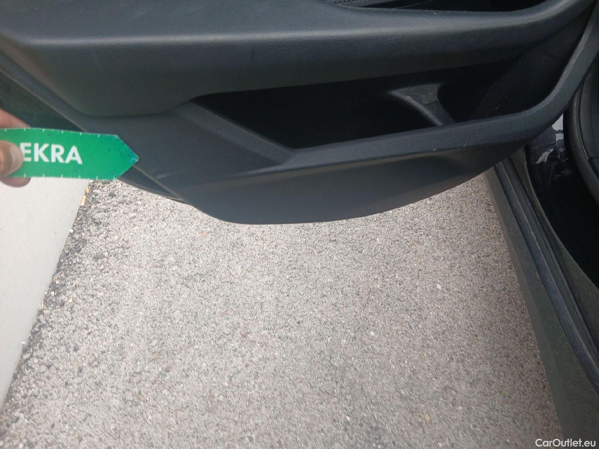  Bmw  Serie 1  Berlina 116d 1.5 115CV AT7 E6d #3