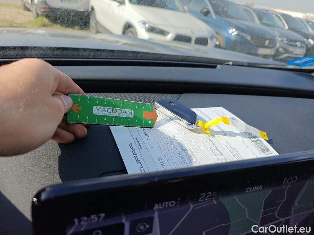  Cupra  Formentor CUPRA  / 2020 / 5P / todoterreno 1.4 e-Hybrid 150kW (204 CV) DSG (AC) #2