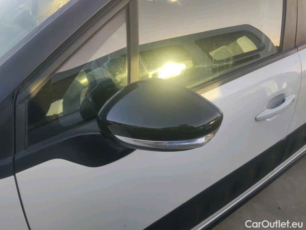  Citroen  C3 CITROEN  / 2016 / 5P / berlina con portón PureTech 60KW (82CV) FEEL (CX) #47