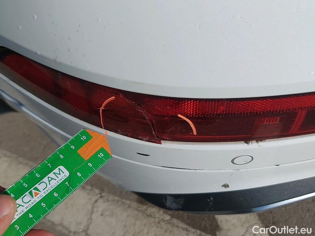  Audi  Q5 AUDI  / 2020 / 5P / todoterreno Advanced 35 TDI 120kW S tronic (AC2) #5