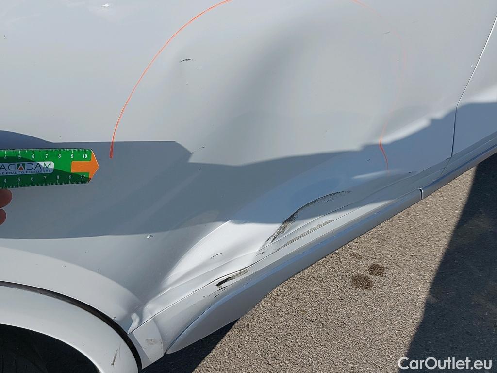  Audi  Q5 AUDI  / 2020 / 5P / todoterreno Advanced 35 TDI 120kW S tronic (AC2) #9