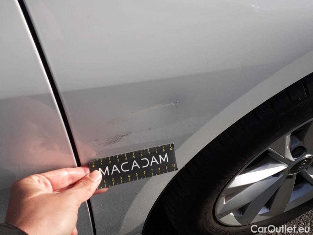  Audi  A3 AUDI  / 2020 / 5P / berlina con portón Sportback 30 TFSI 81kW (110CV) S tronic #4