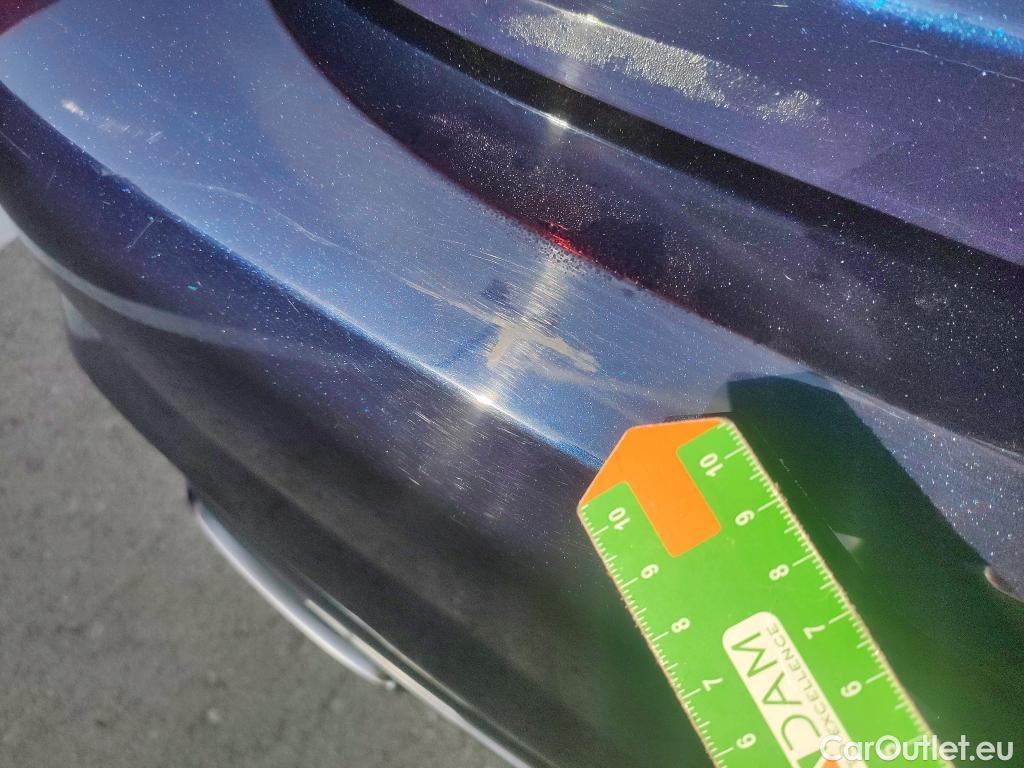  Bmw  Serie 3 BMW  / 2018 / 4P / sedán M340i xDrive Auto. #16