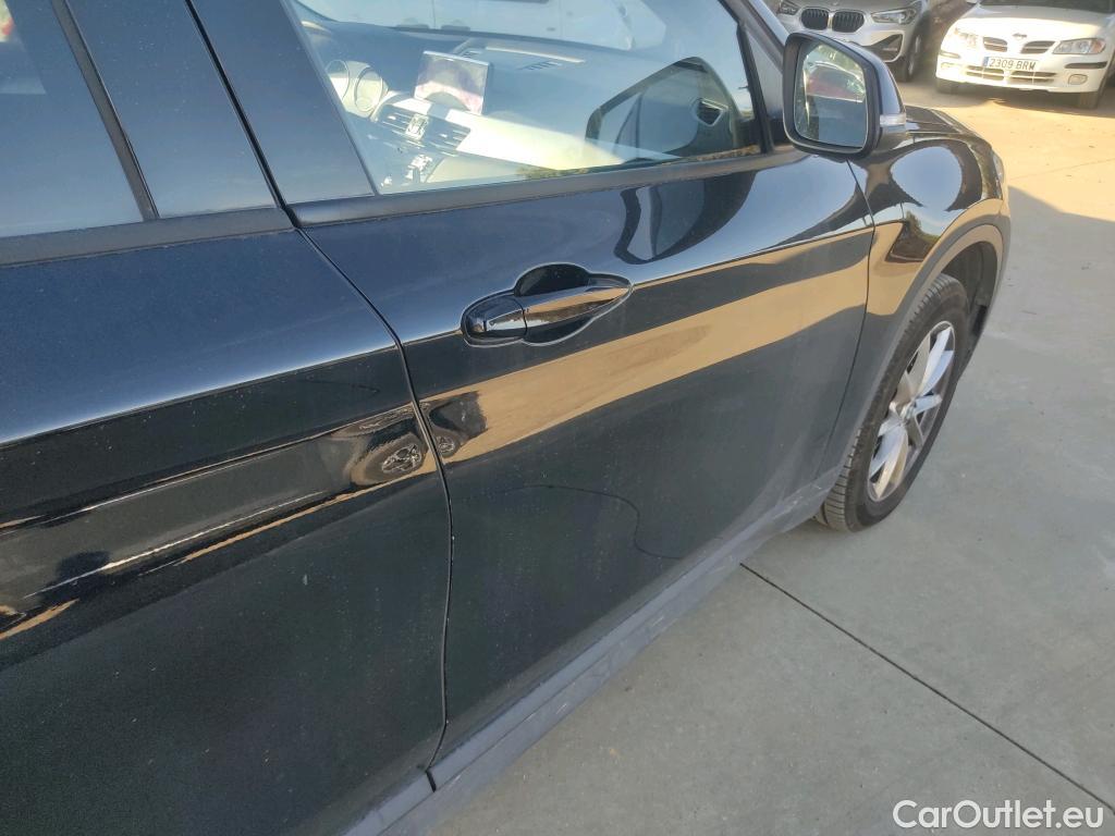  Bmw  X1 BMW  / 2019 / 5P / todoterreno sDrive16d #3