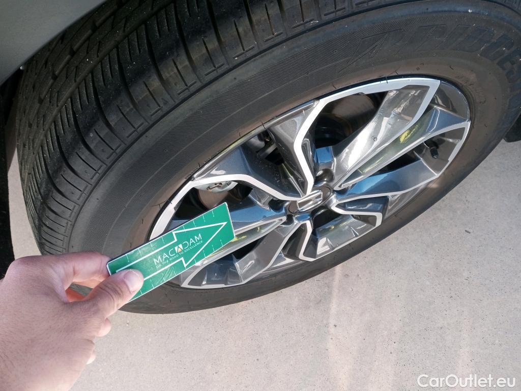  Honda  CR-V HONDA  / 2018 / 5P / todoterreno 2.0 i-MMD 4x2 ELEGANCE NAVI #8