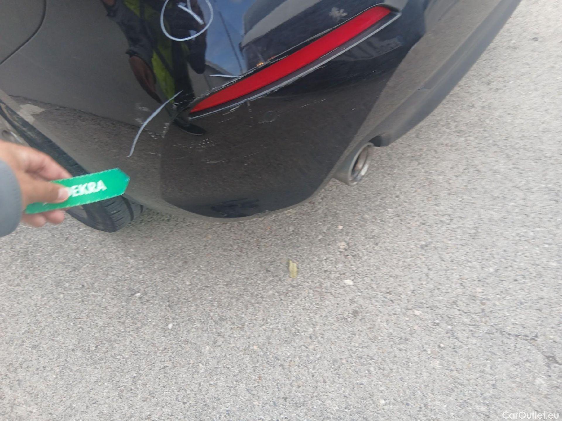  Bmw  Serie 1  Berlina 116d 1.5 115CV AT7 E6d #21