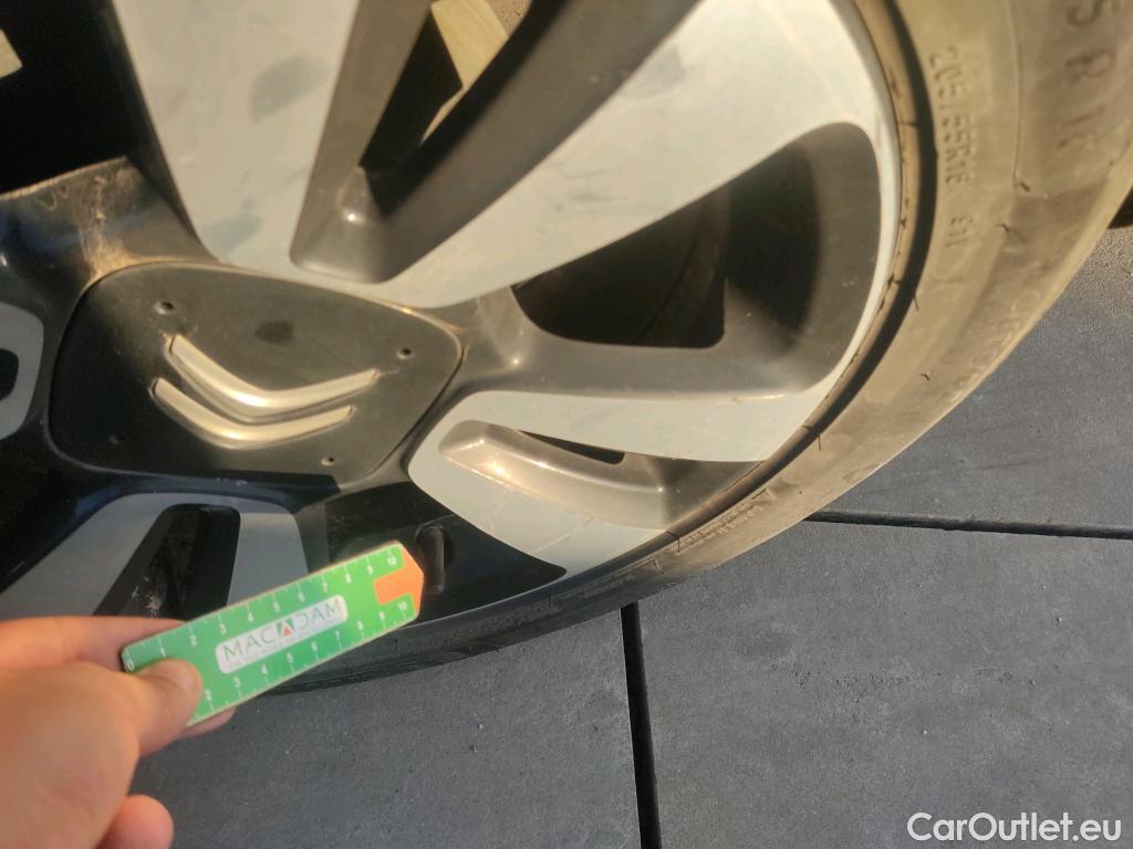  Citroen  C3 CITROEN  / 2016 / 5P / berlina con portón PureTech 60KW (82CV) FEEL (CX) #13