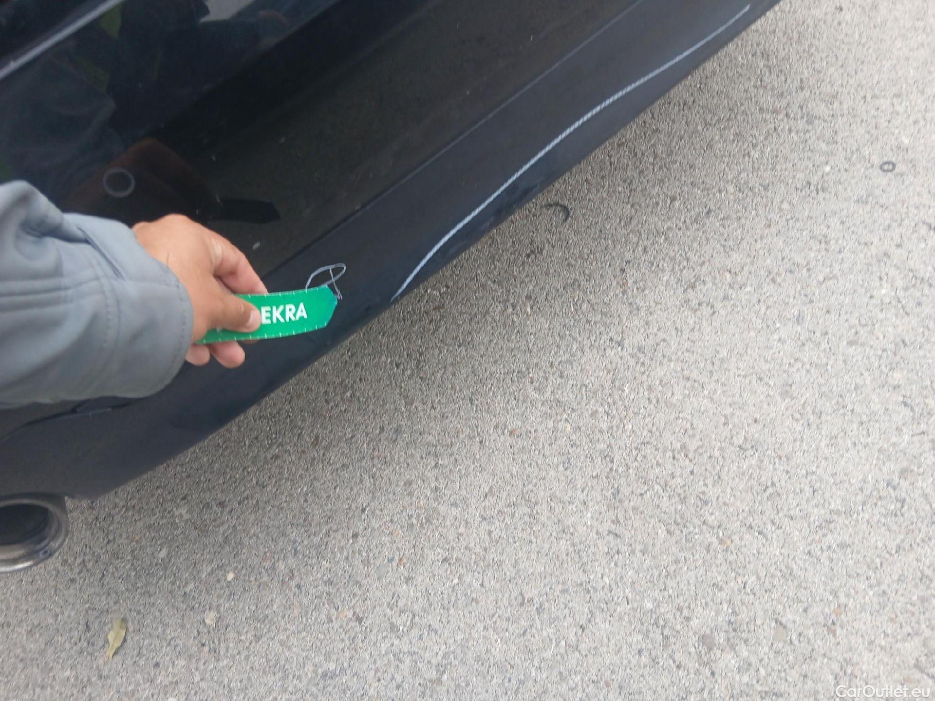  Bmw  Serie 1  Berlina 116d 1.5 115CV AT7 E6d #23