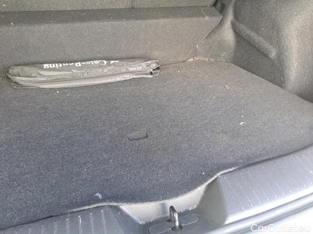  Nissan  Qashqai NISSAN  / 2021 / 5P / todoterreno DIG-T 116kW (158CV) mHEV Xtronic Acenta (AC) #16