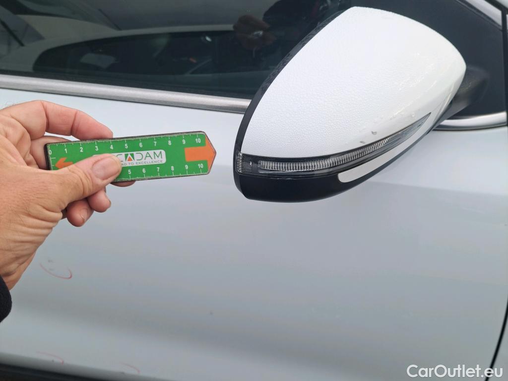  KIA  Sportage KIA  / 2018 / 5P / todoterreno 1.6 MHEV Business 85kW (115CV) 4x2 #33