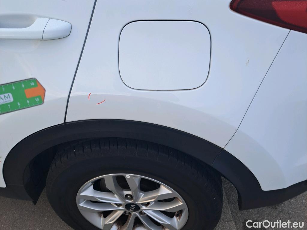  KIA  Sportage KIA  / 2018 / 5P / todoterreno 1.6 MHEV Business 85kW (115CV) 4x2 #37