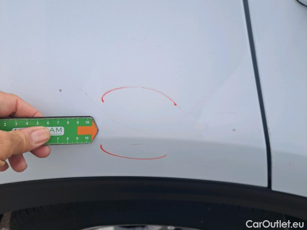  KIA  Sportage KIA  / 2018 / 5P / todoterreno 1.6 MHEV Business 85kW (115CV) 4x2 #46