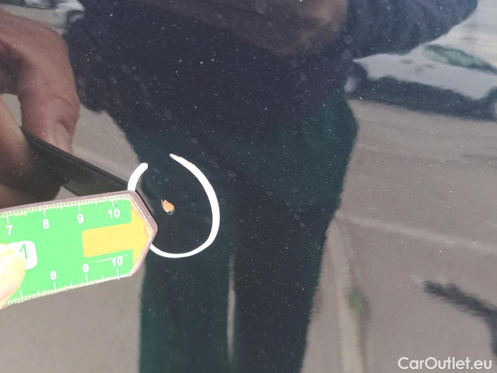  KIA  Niro KIA  / 2019 / 5P / crossover 1.6 GDi HEV 104kW (141CV) Drive #34