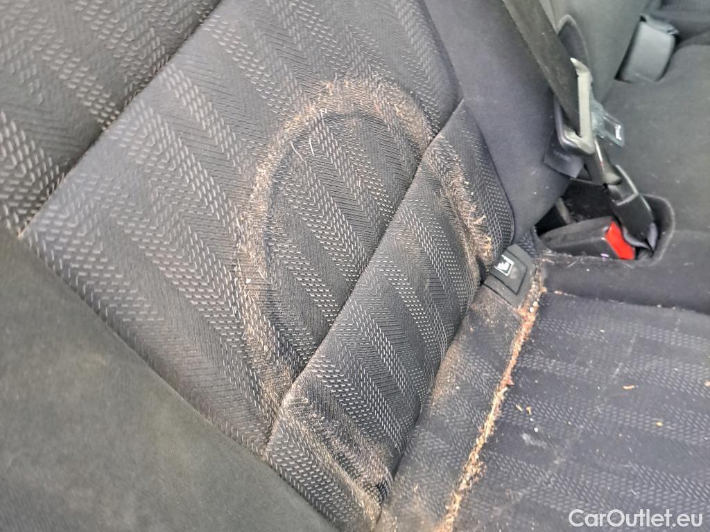  KIA  Sportage KIA  / 2018 / 5P / todoterreno 1.6 MHEV Business 85kW (115CV) 4x2 #8