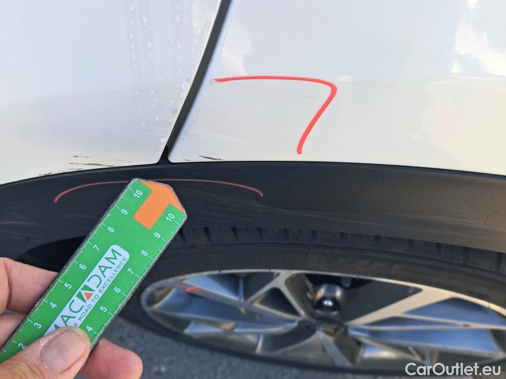  KIA  Niro KIA  / 2019 / 5P / crossover 1.6 GDi HEV 104kW (141CV) Emotion #18