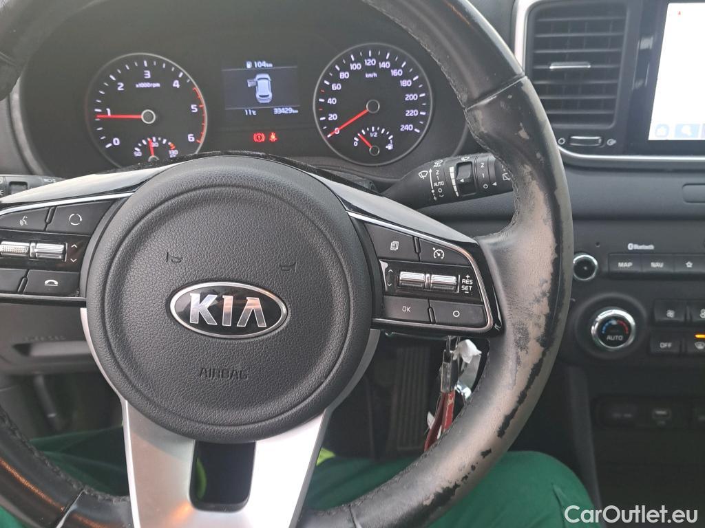  KIA  Sportage KIA  / 2018 / 5P / todoterreno 1.6 MHEV Business 85kW (115CV) 4x2 #22