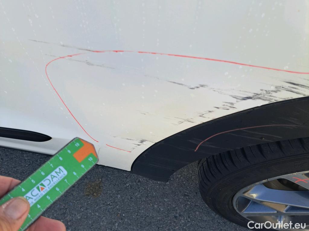  KIA  Niro KIA  / 2019 / 5P / crossover 1.6 GDi HEV 104kW (141CV) Emotion #14