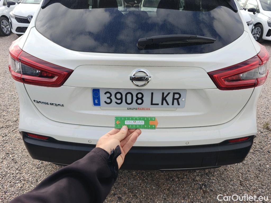  Nissan  Qashqai NISSAN  / 2017 / 5P / todoterreno DIG-T 103 kW (140 CV) E6D N-CONNECTA #26
