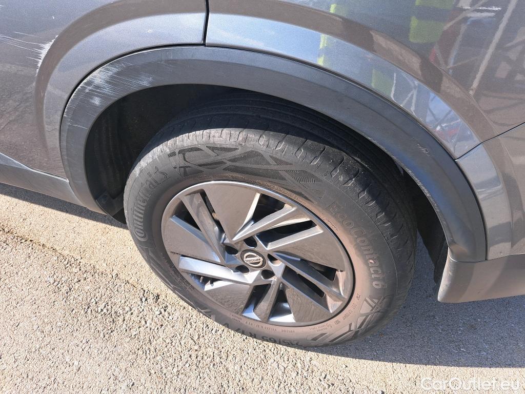  Nissan  Qashqai NISSAN  / 2021 / 5P / todoterreno DIG-T 116kW (158CV) mHEV Xtronic Acenta (AC) #1