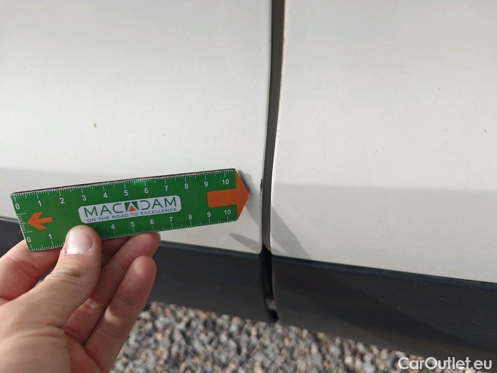  Nissan  Qashqai NISSAN  / 2017 / 5P / todoterreno DIG-T 103 kW (140 CV) E6D N-CONNECTA #3