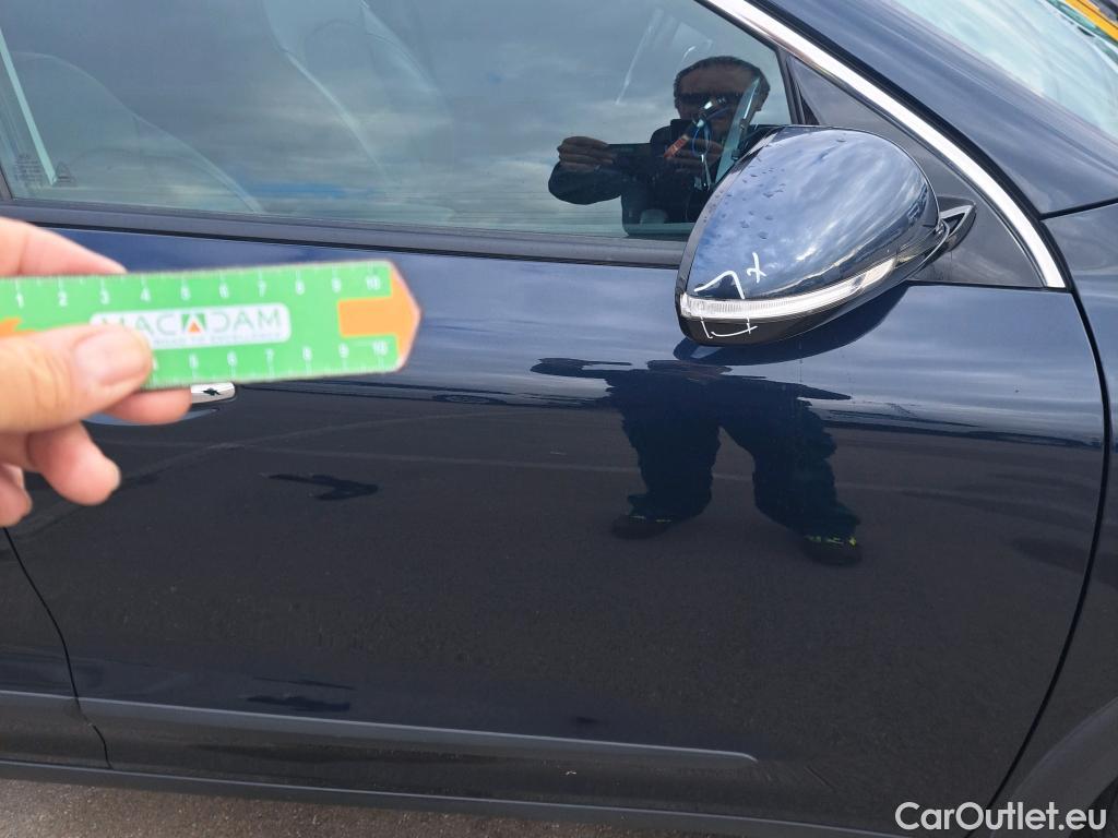  KIA  Niro KIA  / 2019 / 5P / crossover 1.6 GDi HEV 104kW (141CV) Drive #19