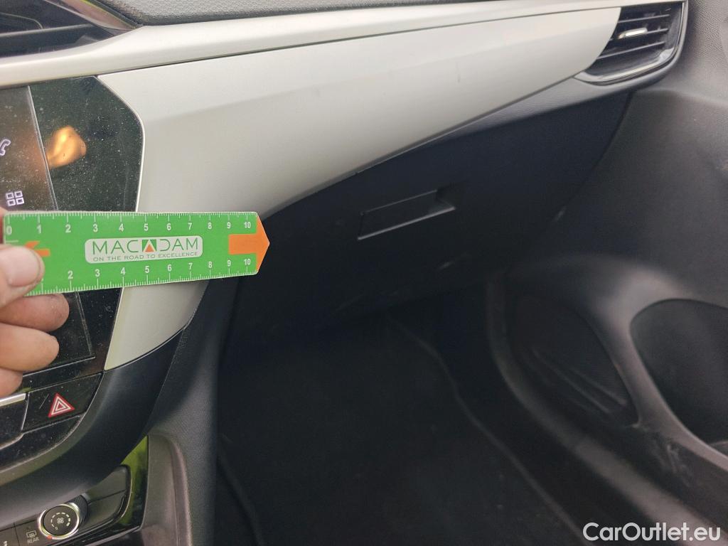  Opel  Corsa OPEL  / 2019 / 5P / berlina con portón 1.2 XEL 55kW (75CV) Edition #29